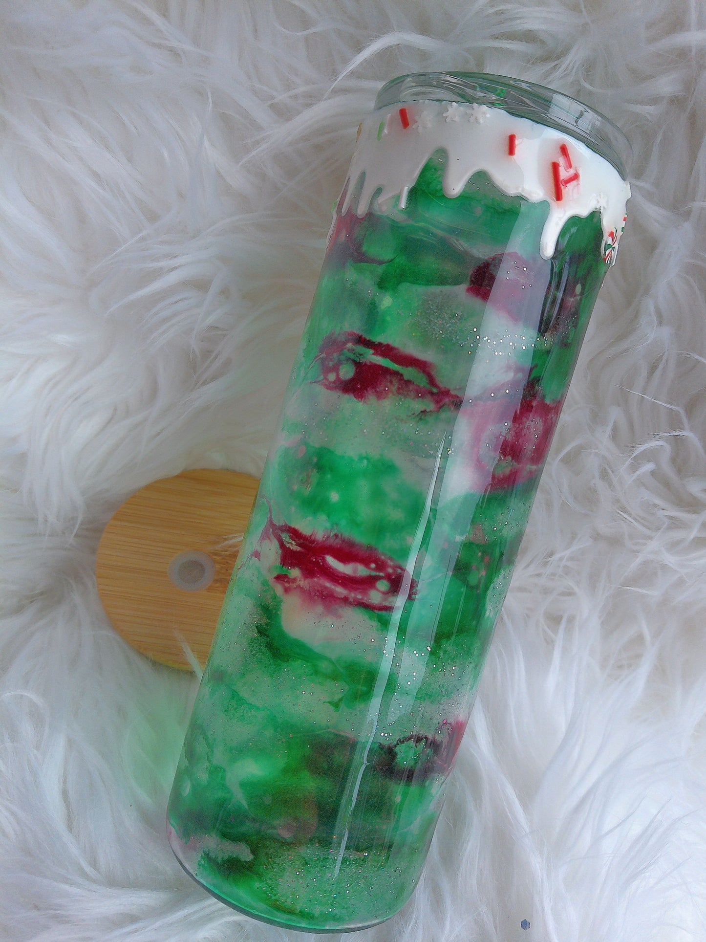 20oz "Whoville Bed and Breakfast" Glass Tumbler